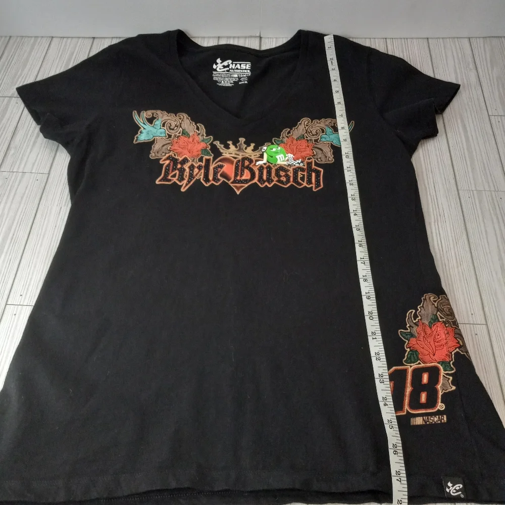 Chase Authentics Kyle Busch Nascar Racing Rhinestone Tee - Picture 7 of 7